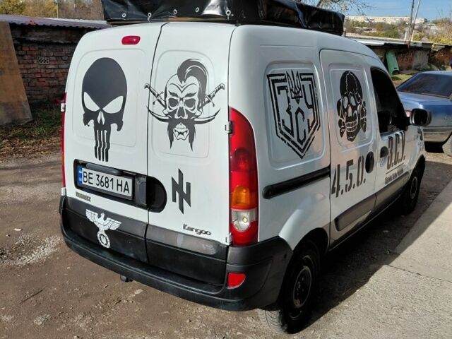 Белый Рено Кенгу Экспресс, объемом двигателя 1.4 л и пробегом 387 тыс. км за 2700 $, фото 2 на Automoto.ua