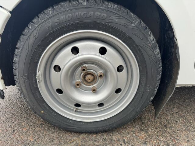 Білий Рено Кєнгу Експресс, об'ємом двигуна 1.5 л та пробігом 271 тис. км за 4000 $, фото 22 на Automoto.ua