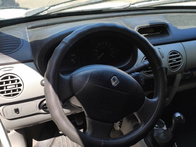 Рено Кєнгу Експресс 2007 у Києві на Automoto.ua Білий Рено Кєнгу Експресс, об'ємом двигуна 1.5 л та пробігом 240 тис. км за 3500 $, фото 16 на Automoto.ua