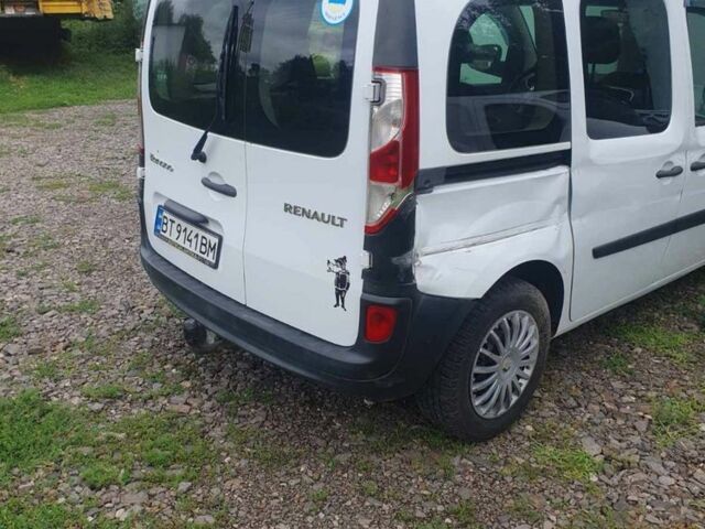 Белый Рено Кенгу Экспресс, объемом двигателя 1.5 л и пробегом 200 тыс. км за 3600 $, фото 3 на Automoto.ua