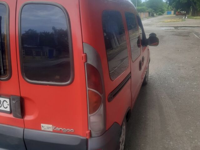 Красный Рено Кенгу Экспресс, объемом двигателя 1.9 л и пробегом 310 тыс. км за 3100 $, фото 5 на Automoto.ua