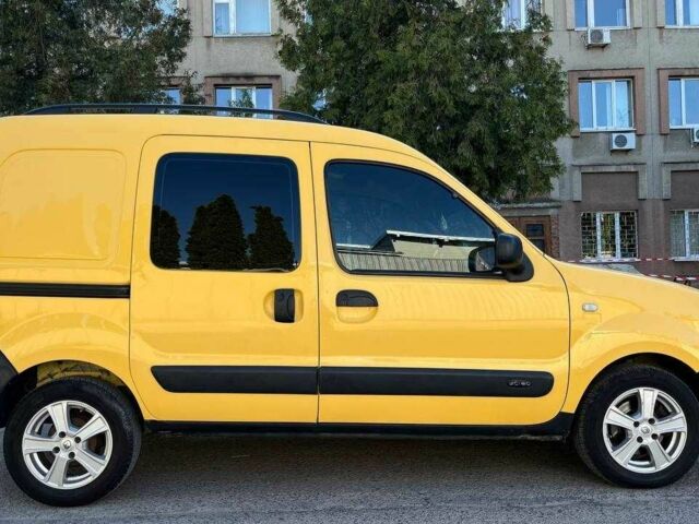 Жовтий Рено Кєнгу Експресс, об'ємом двигуна 1.5 л та пробігом 270 тис. км за 3900 $, фото 6 на Automoto.ua