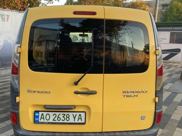 Желтый Рено Кенгу Экспресс, объемом двигателя 0 л и пробегом 99 тыс. км за 5500 $, фото 8 на Automoto.ua