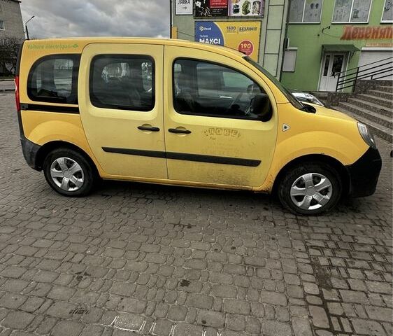 Рено Кєнгу Експресс 2013 у Ратне на Automoto.ua Жовтий Рено Кєнгу Експресс, об'ємом двигуна 0 л та пробігом 127 тис. км за 3600 $, фото 4 на Automoto.ua