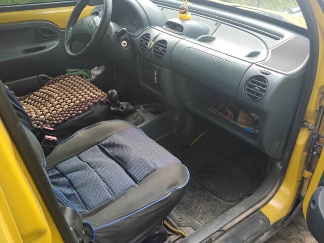 Рено Кенгу Экспресс 1998 в Житомире на Automoto.ua Желтый Рено Кенгу Экспресс, объемом двигателя 1.4 л и пробегом 233 тыс. км за 2193 $, фото 7 на Automoto.ua