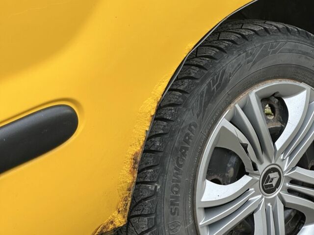 Жовтий Рено Кєнгу Експресс, об'ємом двигуна 1.9 л та пробігом 200 тис. км за 1800 $, фото 3 на Automoto.ua