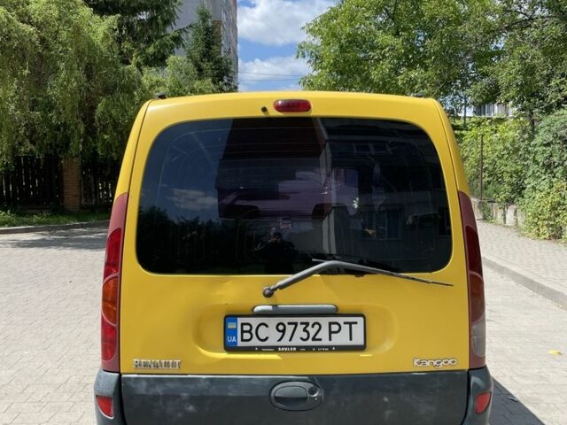 Желтый Рено Кенгу Экспресс, объемом двигателя 1.9 л и пробегом 235 тыс. км за 2200 $, фото 3 на Automoto.ua