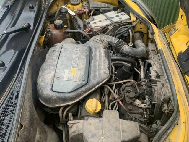 Желтый Рено Кенгу Экспресс, объемом двигателя 1.9 л и пробегом 206 тыс. км за 3100 $, фото 3 на Automoto.ua