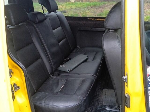 Жовтий Рено Кєнгу Експресс, об'ємом двигуна 1.9 л та пробігом 100 тис. км за 2900 $, фото 4 на Automoto.ua