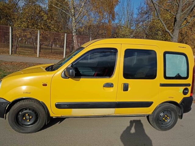 Желтый Рено Кенгу Экспресс, объемом двигателя 1.9 л и пробегом 3 тыс. км за 3700 $, фото 3 на Automoto.ua