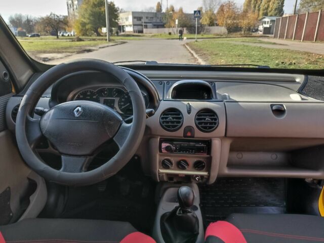 Желтый Рено Кенгу Экспресс, объемом двигателя 1.9 л и пробегом 3 тыс. км за 3700 $, фото 5 на Automoto.ua