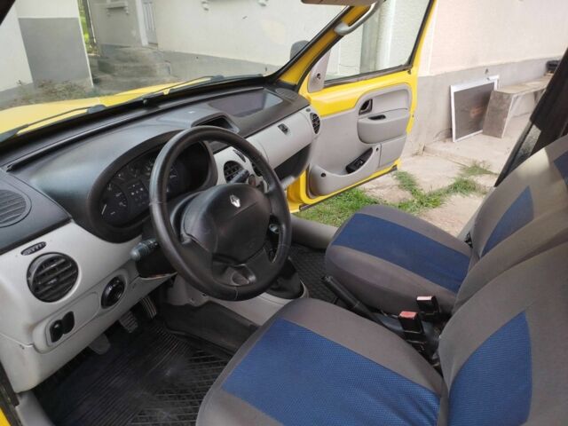 Желтый Рено Кенгу Экспресс, объемом двигателя 1.5 л и пробегом 260 тыс. км за 3600 $, фото 3 на Automoto.ua