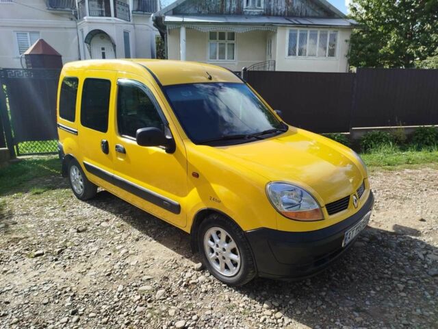 Желтый Рено Кенгу Экспресс, объемом двигателя 1.5 л и пробегом 260 тыс. км за 3600 $, фото 1 на Automoto.ua