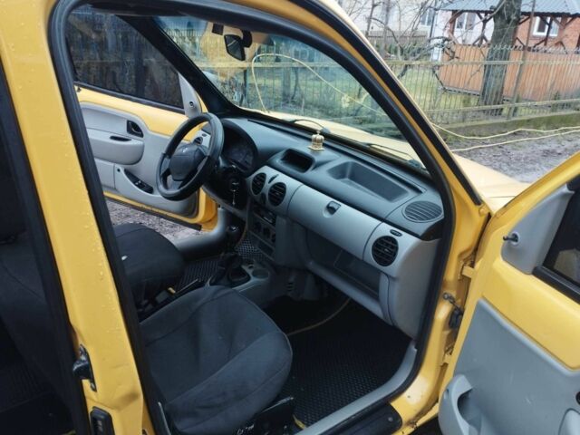 Жовтий Рено Кєнгу Експресс, об'ємом двигуна 1.5 л та пробігом 300 тис. км за 2700 $, фото 3 на Automoto.ua