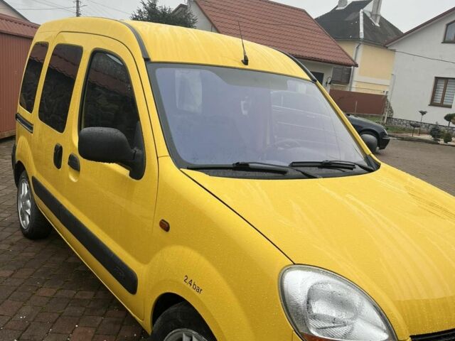 Желтый Рено Кенгу Экспресс, объемом двигателя 1.5 л и пробегом 350 тыс. км за 2650 $, фото 3 на Automoto.ua