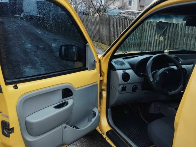 Жовтий Рено Кєнгу Експресс, об'ємом двигуна 1.5 л та пробігом 300 тис. км за 2700 $, фото 2 на Automoto.ua