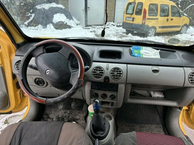 Жовтий Рено Кєнгу Експресс, об'ємом двигуна 1.5 л та пробігом 165 тис. км за 2778 $, фото 3 на Automoto.ua