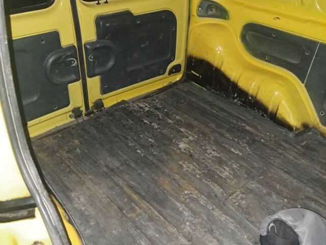 Жовтий Рено Кєнгу Експресс, об'ємом двигуна 1.9 л та пробігом 222 тис. км за 1100 $, фото 2 на Automoto.ua