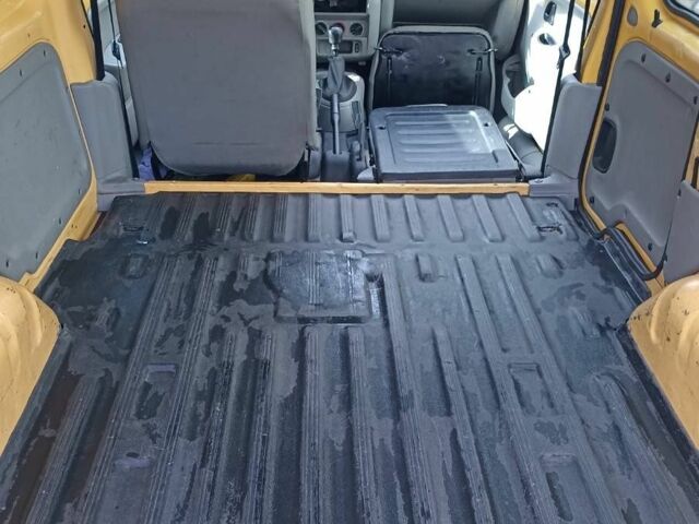 Желтый Рено Кенгу Экспресс, объемом двигателя 1.5 л и пробегом 286 тыс. км за 2800 $, фото 12 на Automoto.ua