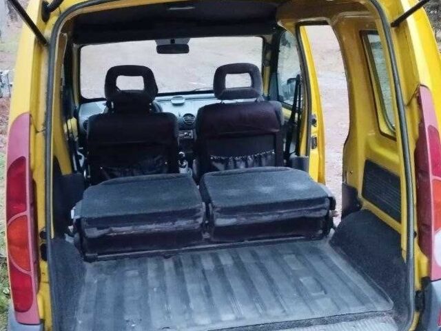 Жовтий Рено Кєнгу Експресс, об'ємом двигуна 1.9 л та пробігом 230 тис. км за 2100 $, фото 7 на Automoto.ua