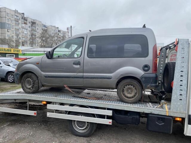 Сірий Рено Кєнгу Експресс, об'ємом двигуна 1.4 л та пробігом 150 тис. км за 1050 $, фото 6 на Automoto.ua