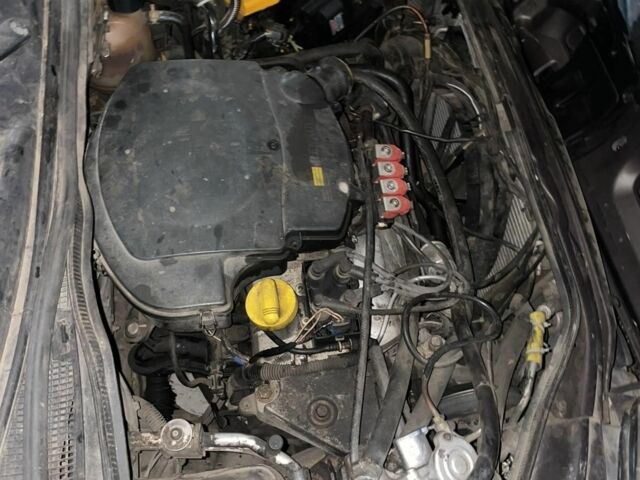 Сірий Рено Кєнгу Експресс, об'ємом двигуна 1.4 л та пробігом 150 тис. км за 1050 $, фото 4 на Automoto.ua