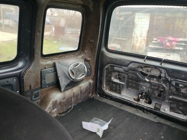 Серый Рено Кенгу Экспресс, объемом двигателя 2 л и пробегом 100 тыс. км за 1200 $, фото 4 на Automoto.ua