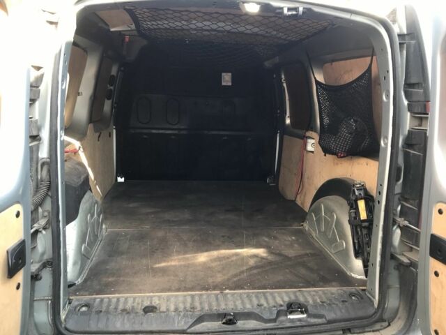 Серый Рено Кенгу Экспресс, объемом двигателя 1.5 л и пробегом 190 тыс. км за 6700 $, фото 5 на Automoto.ua