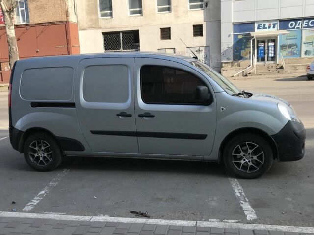 Серый Рено Кенгу Экспресс, объемом двигателя 1.5 л и пробегом 190 тыс. км за 6700 $, фото 2 на Automoto.ua