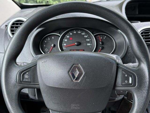 Рено Кенгу Экспресс 2018 в Киеве на Automoto.ua Серый Рено Кенгу Экспресс, объемом двигателя 1.5 л и пробегом 87 тыс. км за 13900 $, фото 4 на Automoto.ua