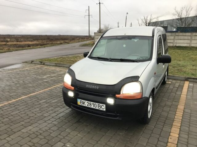 Серый Рено Кенгу Экспресс, объемом двигателя 1.9 л и пробегом 245 тыс. км за 3600 $, фото 2 на Automoto.ua