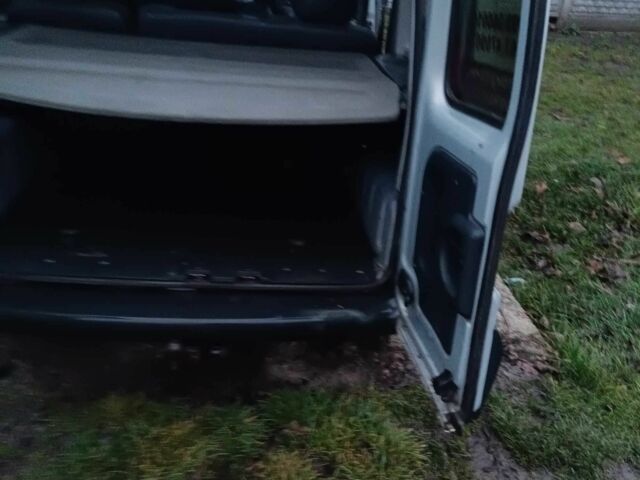 Серый Рено Кенгу Экспресс, объемом двигателя 1.9 л и пробегом 2 тыс. км за 3300 $, фото 8 на Automoto.ua