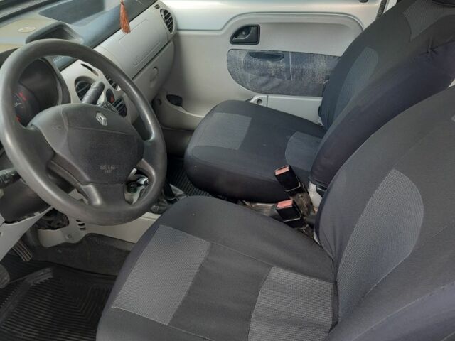 Серый Рено Кенгу Экспресс, объемом двигателя 1.4 л и пробегом 277 тыс. км за 4309 $, фото 11 на Automoto.ua