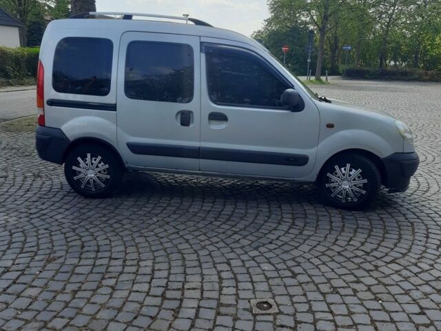 Серый Рено Кенгу Экспресс, объемом двигателя 1.4 л и пробегом 277 тыс. км за 4309 $, фото 8 на Automoto.ua