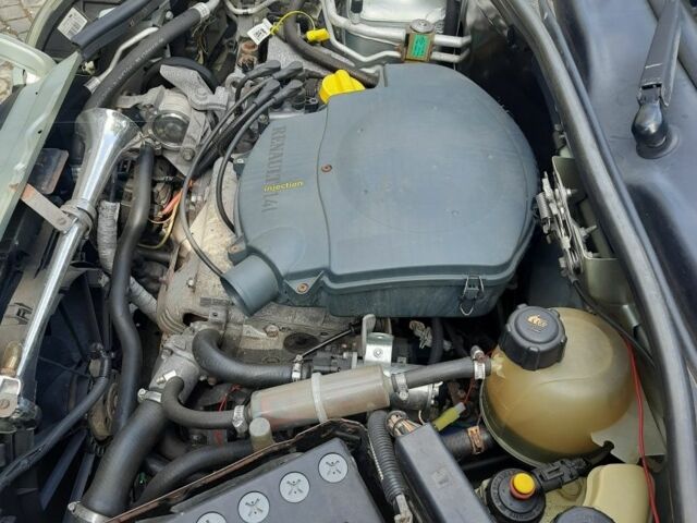 Серый Рено Кенгу Экспресс, объемом двигателя 1.4 л и пробегом 277 тыс. км за 4309 $, фото 16 на Automoto.ua