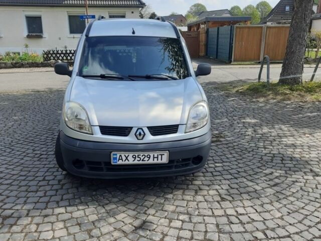 Серый Рено Кенгу Экспресс, объемом двигателя 1.4 л и пробегом 277 тыс. км за 4309 $, фото 4 на Automoto.ua