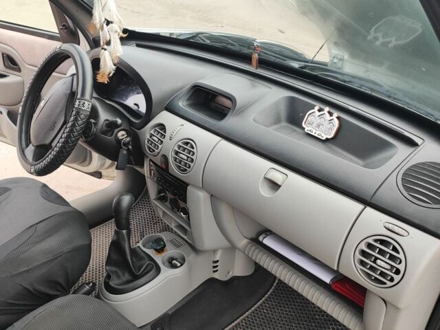 Сірий Рено Кєнгу Експресс, об'ємом двигуна 1.5 л та пробігом 244 тис. км за 4500 $, фото 15 на Automoto.ua