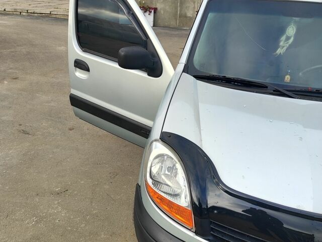 Сірий Рено Кєнгу Експресс, об'ємом двигуна 1.5 л та пробігом 244 тис. км за 4500 $, фото 20 на Automoto.ua