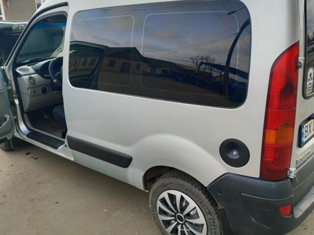 Сірий Рено Кєнгу Експресс, об'ємом двигуна 1.5 л та пробігом 244 тис. км за 4500 $, фото 10 на Automoto.ua