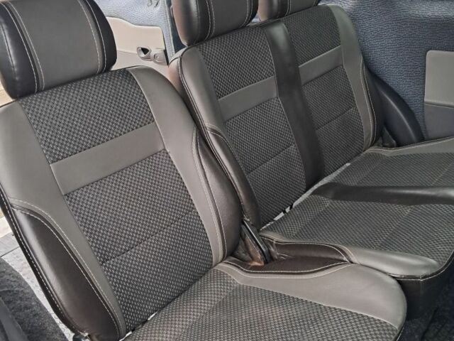 Серый Рено Кенгу Экспресс, объемом двигателя 1.5 л и пробегом 227 тыс. км за 6600 $, фото 5 на Automoto.ua