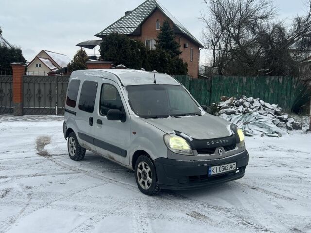 Серый Рено Кенгу Экспресс, объемом двигателя 1.4 л и пробегом 333 тыс. км за 2200 $, фото 1 на Automoto.ua