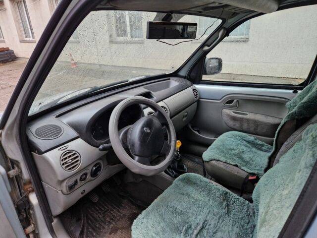 Серый Рено Кенгу Экспресс, объемом двигателя 1.4 л и пробегом 350 тыс. км за 2550 $, фото 4 на Automoto.ua