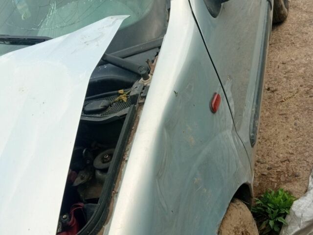 Серый Рено Кенгу Экспресс, объемом двигателя 0 л и пробегом 250 тыс. км за 1100 $, фото 1 на Automoto.ua