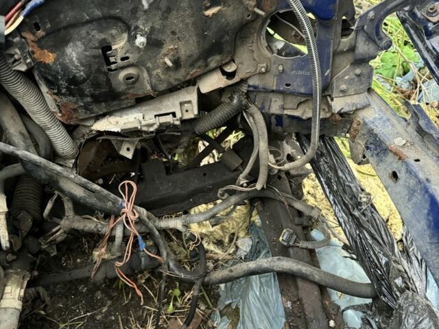 Синій Рено Кєнгу Експресс, об'ємом двигуна 1.9 л та пробігом 90 тис. км за 650 $, фото 4 на Automoto.ua