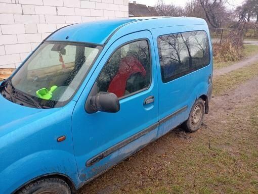 Синий Рено Кенгу Экспресс, объемом двигателя 1.9 л и пробегом 999 тыс. км за 1300 $, фото 4 на Automoto.ua