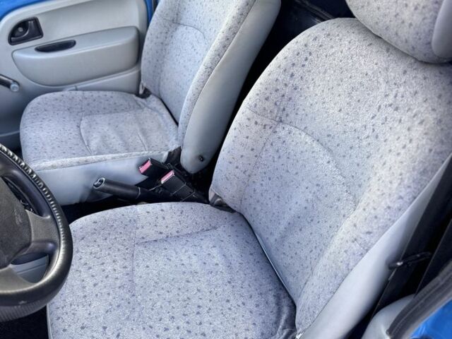 Синий Рено Кенгу Экспресс, объемом двигателя 1.5 л и пробегом 275 тыс. км за 3400 $, фото 8 на Automoto.ua