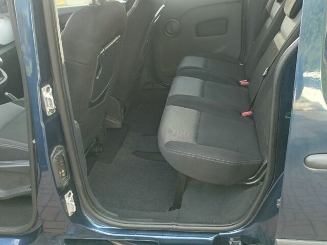 Синий Рено Кенгу Экспресс, объемом двигателя 0 л и пробегом 247 тыс. км за 11990 $, фото 4 на Automoto.ua