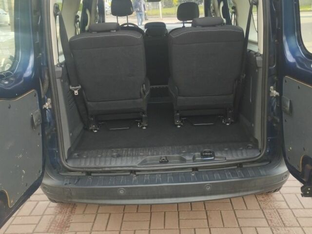 Синий Рено Кенгу Экспресс, объемом двигателя 0 л и пробегом 247 тыс. км за 11990 $, фото 8 на Automoto.ua