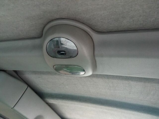 Зелений Рено Кєнгу Експресс, об'ємом двигуна 0 л та пробігом 27 тис. км за 3500 $, фото 3 на Automoto.ua