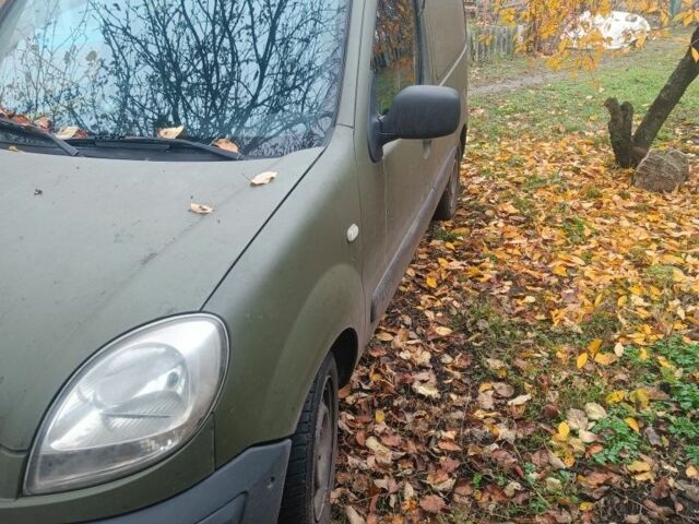 Зеленый Рено Кенгу Экспресс, объемом двигателя 1.5 л и пробегом 280 тыс. км за 2500 $, фото 2 на Automoto.ua